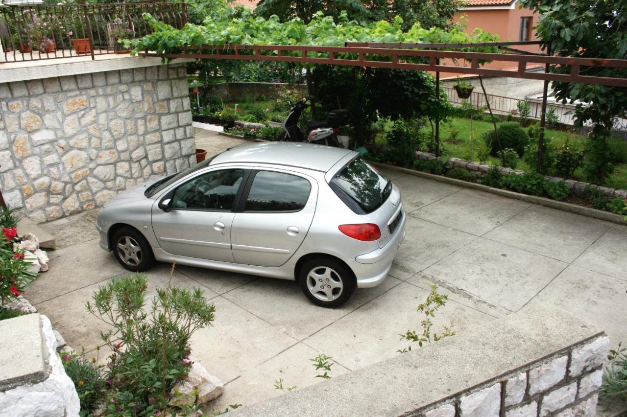 Apartments With A Parking Space Novi Vinodolski - 5525 Exterior photo
